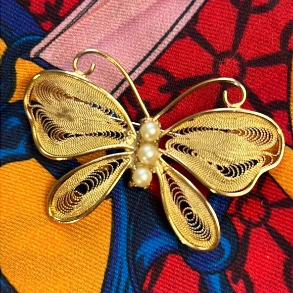 vintage 1960\'s gold-tone Napier filigree butterfly brooch. Huge Napier 1960s Statement Butterfly Brooch - The Napier  main image 4